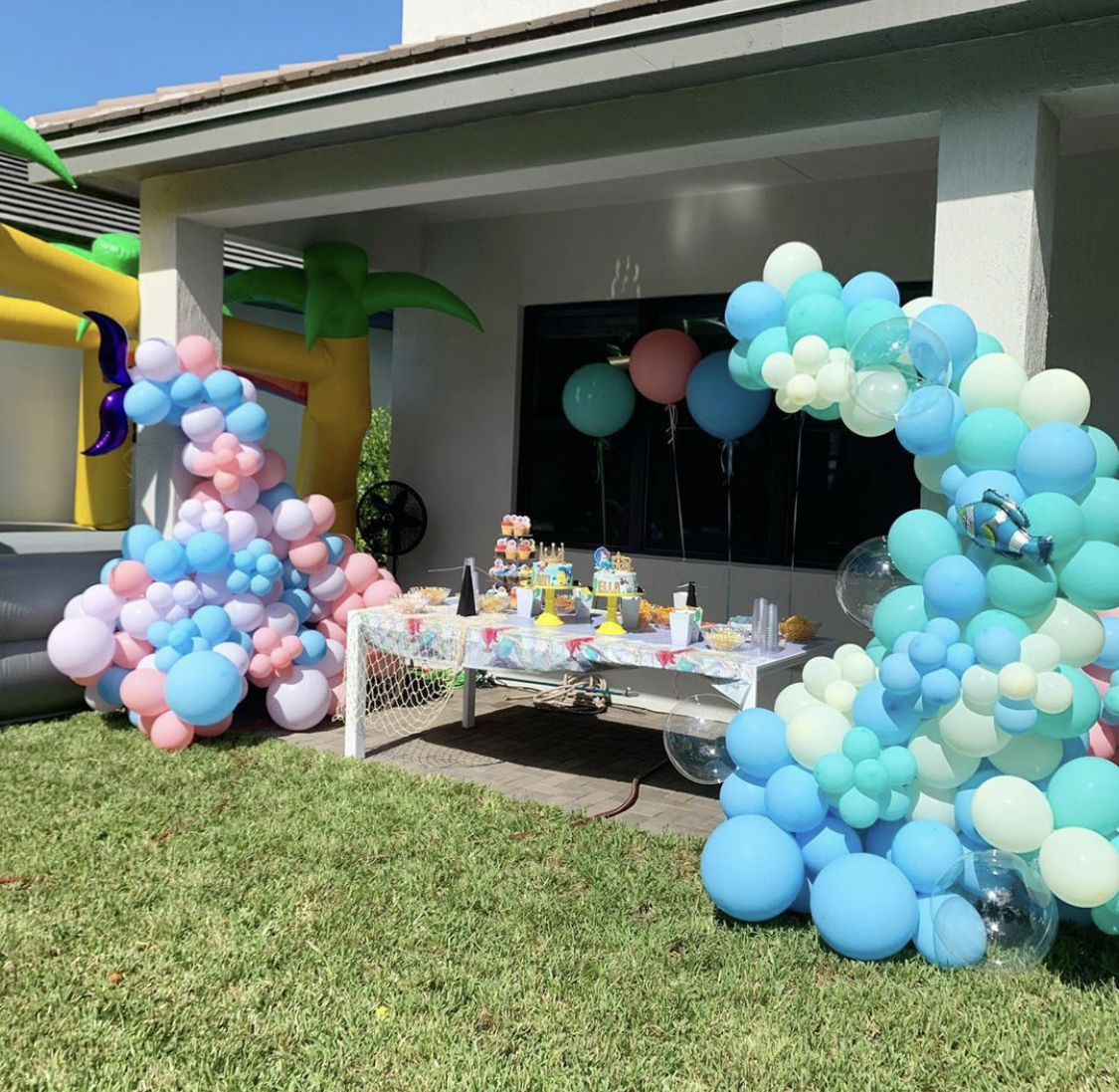 Luxury sweet carts & balloon rental for any occasion! | Miami sweet cart